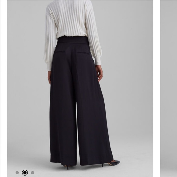 Club Monaco - Soft Wide Leg Pants - Picture 3 of 3